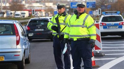 ألمانيا تبدأ عمليات تفتيش عشوائية 