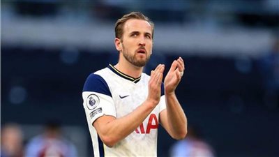 بعد التلميح بالرحيل.. هاري كين يغيب عن تدريبات توتنهام اليوم