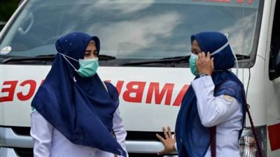 إندونيسيا تمدد قيود كورونا في بعض المناطق