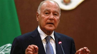 أبو الغيط يبحث مع وزير خارجية الجزائر القضايا العربية والتعاون العربي الإفريقي