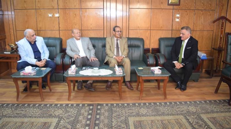 رئيس جامعة سوهاج