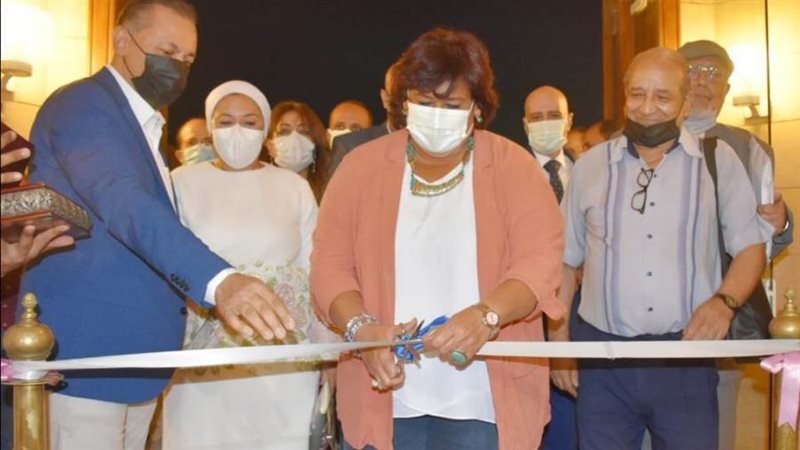 جانب من المعرض