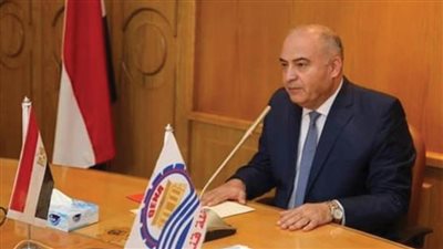 محافظ قنا: تقديم كافة أوجه الدعم لتنفيذ مشروع  