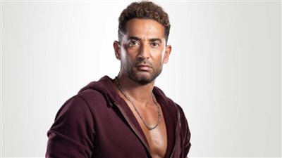 عمرو سعد يكشف تفاصيل مكالمته مع دلال عبد العزيز