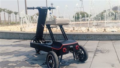 اسكوتر بالبطارية يواجه فوضى الـ