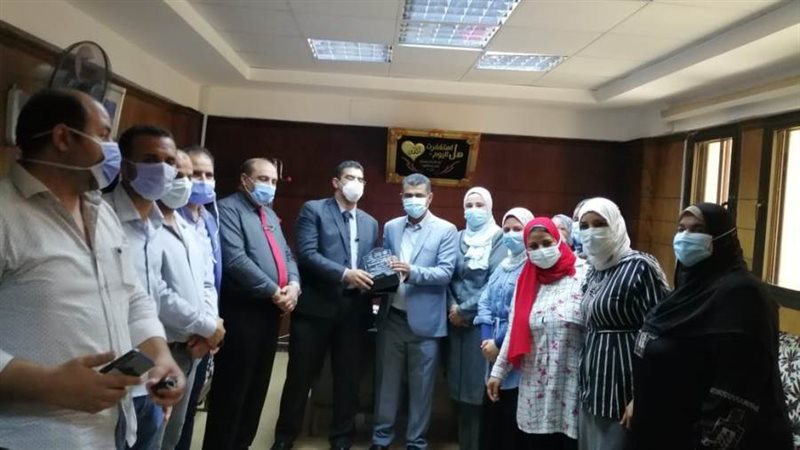 تكريم المشاركين في