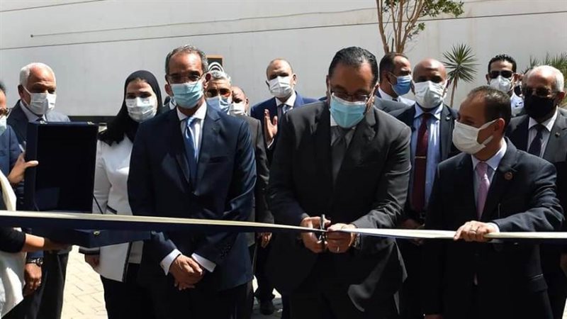 رئيس الوزراء خلال