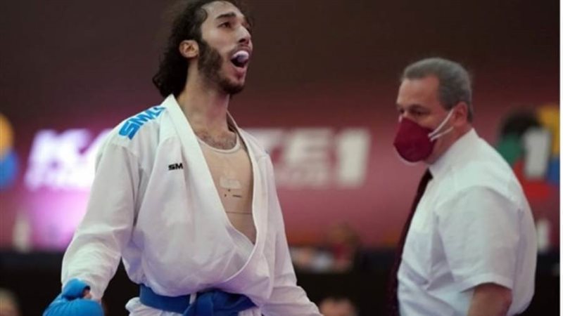 بطل الكاراتيه