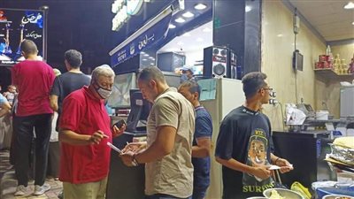 قوائم سوداء للمطاعم والكافيات على شواطئ الإسكندرية