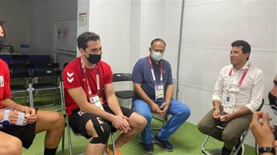 تفاصيل مكالمة رئيس الوزراء للاعبي منتخب كرة اليد