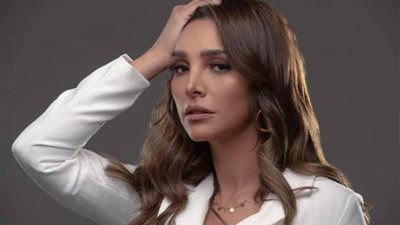 أميرة فراج تُطلق 