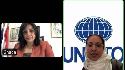 اجتماع بين نائب وزارة السياحة ومدير منظمة السياحة العالمية لتأهيل أهالى كاترين