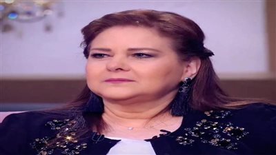 مستشار رئيس الجمهورية يكشف سبب وفاة دلال عبد العزيز