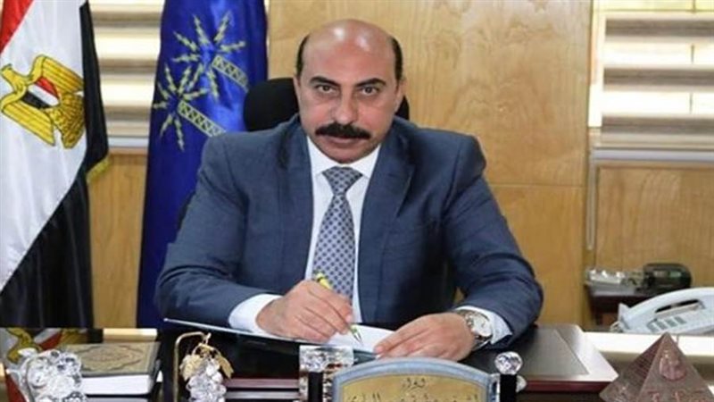 محافظ أسوان أشرف