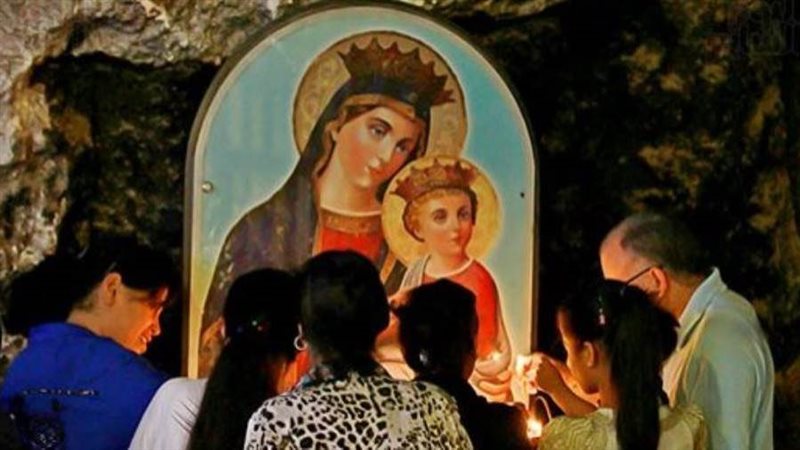 أيقونة السيدة العذراء