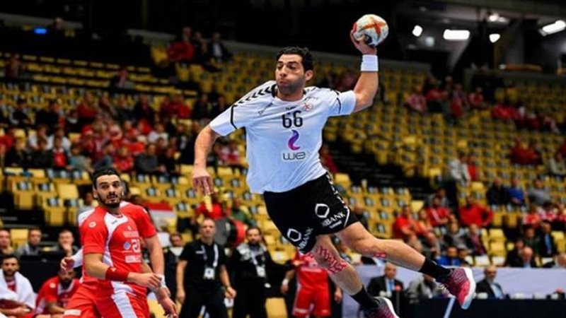 أحمد الأحمر