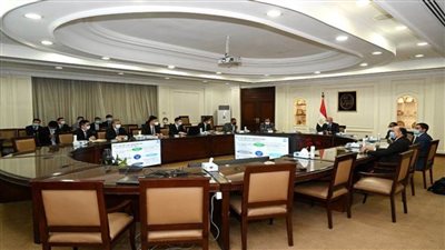 وزير الإسكان يعقد اجتماعه الثاني لمتابعة تنفيذ منطقة الأعمال المركزية بالعاصمة الجديدة
