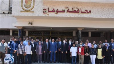 وزير التنمية المحلية تلقى تقريراً من المكتب التنسيقى لبرنامج التنمية المحلية بالصعيد