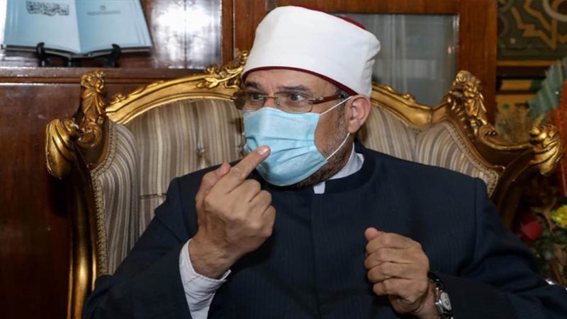 وزير الأوقاف الدكتور