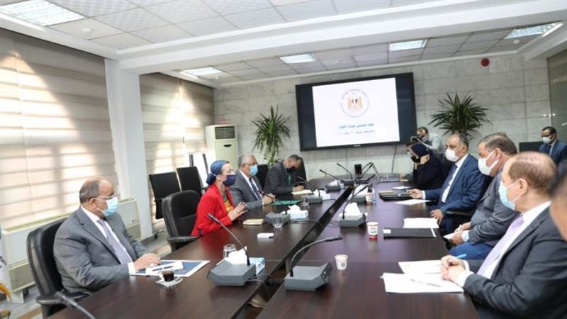 الوزراء خلال الاجتماع