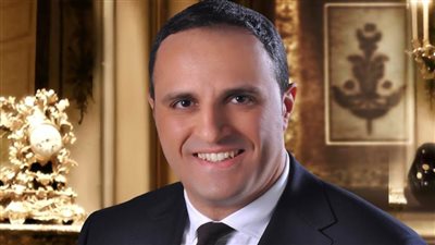 باحث مصري يكتشف تقنية جديدة لتكميم المعدة دون جراحة للقضاء علي السمنة