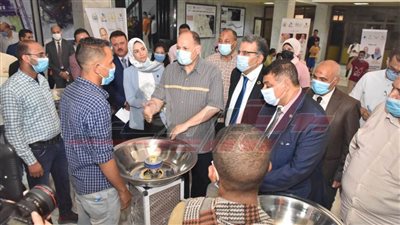   أسيوط تدشن قافلة برنامج فرصة للتمكين الاقتصادي 