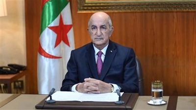 الرئيس الجزائري يعلن الحداد 3 أيام على أرواح ضحايا الحرائق
