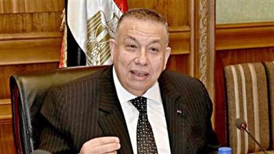 نقيب الأشراف يهنئ شوقي علام بتجديد تعيينه مفتيا للجمهورية