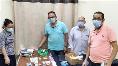 المؤهل دبلوم.. والمهنة صيدلي وطبيب بسوهاج