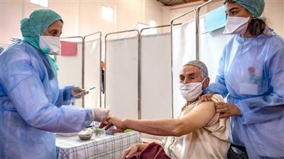 المغرب يعلن تلقيح 16 مليون شخص بالجرعة الأولى ضد كورونا