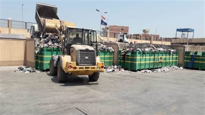 نقل 2280 طن تراكمات قمامة في حملات رفع كفاءة النظافة بالبحيرة