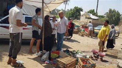 محافظ الشرقية يستجيب لبائعة خضار وتوفير مكان لها بالسوق
