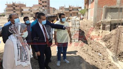 محافظ المنوفية يتفقد مشروعات ”حياة كريمة“.. (صور)