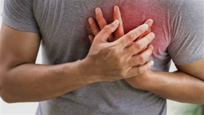 استشاري يحذر من وقف أدوية السيولة قبل إجراء القلب المفتوح في هذه الحالة