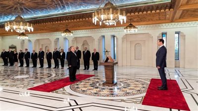 أعضاء الحكومة السورية الجديدة يؤدون اليمين الدستورية أمام الأسد