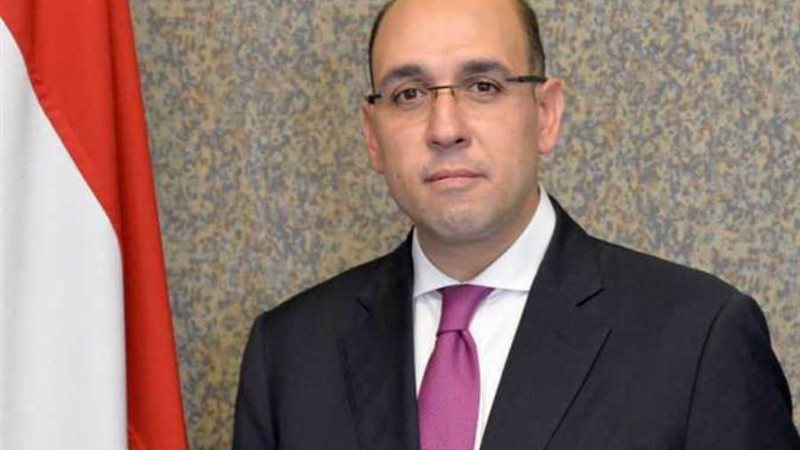 السفير أحمد حافظ