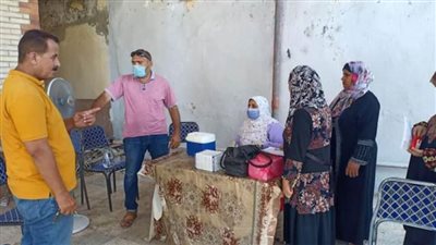  الجرعة الأولى للقاح كورونا من منزل عمدة 