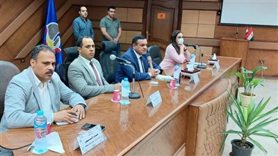 محافظ البحيرة: تطعيم العاملين في المديريات للحد من انتشار فيروس كورونا