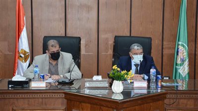 لدفع عجلة الاستثمار.. محافظ المنيا تقديم كافة أوجه الدعم للمستثمرين الجادين