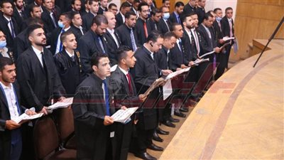 خلال ترؤسه جلسة حلف اليمين.. نقيب المحامين يشرح معنى 