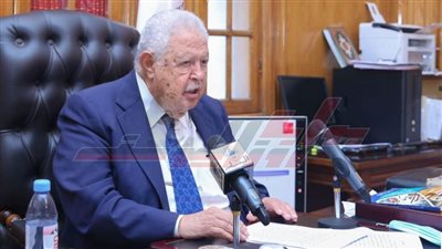 النقيب العام يوجه نصائح مهمة لشباب المحامين عبر بث مباشر