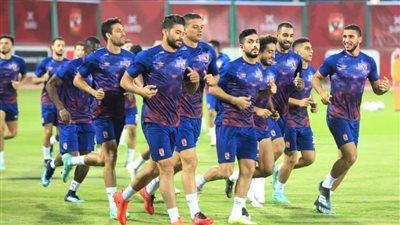 عاجل| استعدادات الأهلي للطلائع ومبابي يطلب تحديد مصيره وإصابة مهاجم الأحمر المعار 