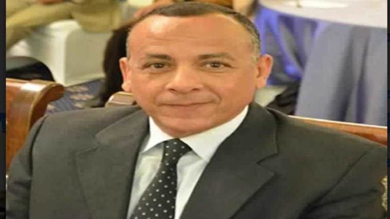 الدكتور مصطفى وزيري