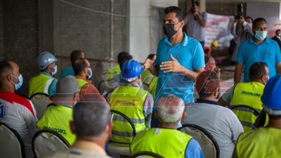 جامعة المنوفية تنظم قافلة طبية لعلاج العمالة غير المنتظمة بالمشروعات القومية بالعلمين