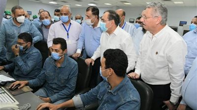 وزير البترول يتابع سير العمل فى توسعات مصفاة تكرير ميدور ومحطة ميدتاب
