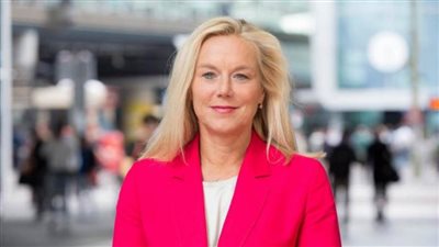 وزيرة: 700 هولندي موجودون في أفغانستان والفوضى تعم المطار