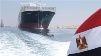 بالصور.. وفي نبأ عاجل: عادت تمخر عباب الماء 