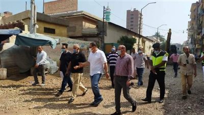 محافظ الشرقية يتفقد أعمال الرصف والتطوير بشوارع بلبيس