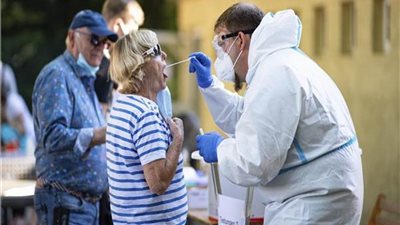 اليونان تسجل أعلى زيادة يومية في وفيات 