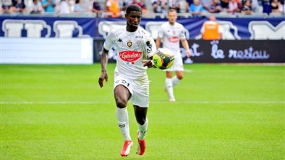 فوز مونبلييه على لوريان .. وتعادل بوردو مع أنجيه في الدوري الفرنسي